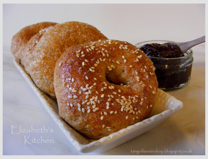 honey-wheat-bagels