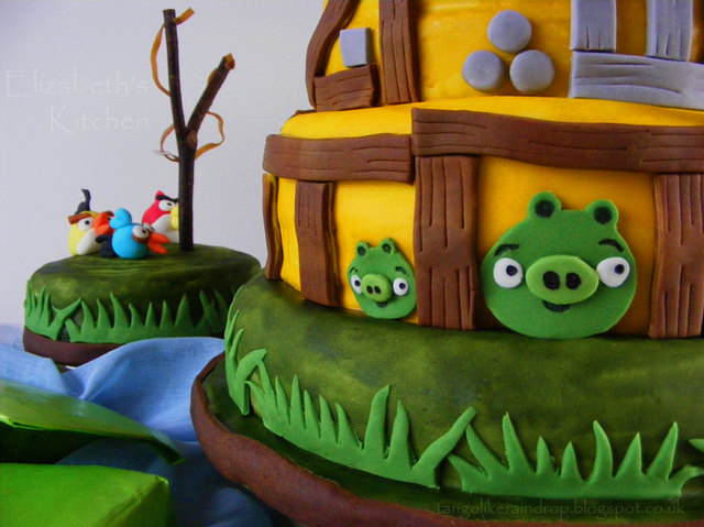 angry-birds-pigs