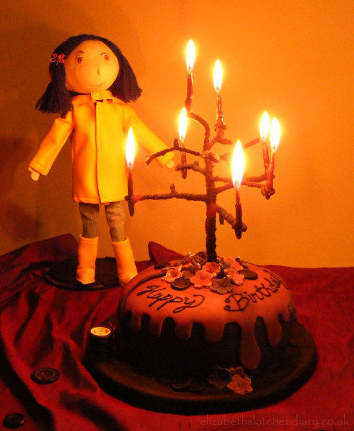 coraline cake 1