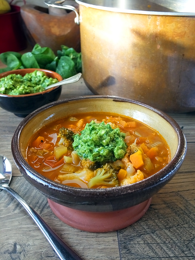 Chunky Vegetable Soup with Spinach Cashew Pesto
