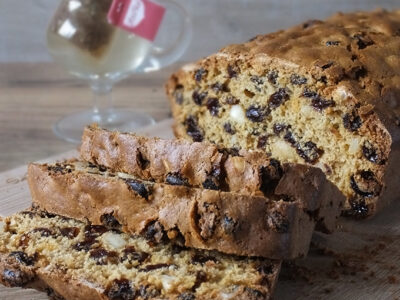 Fruity Classic Yogi Tea Loaf