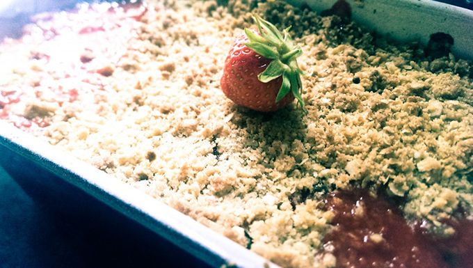 Strawberry Fields Crumble