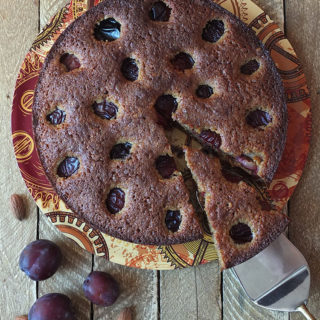 Hungarian Plum Cake Recipe with Almonds