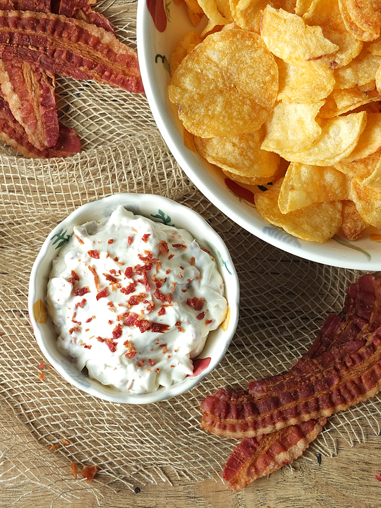 Three Ingredient Smoky Bacon Dip 