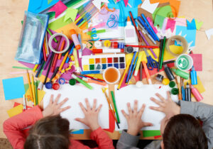Kids Crafting (image via Shutterstock)