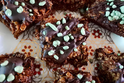 Fruit Mince and Chocolate Flapjacks from Green Gourmet Giraffe