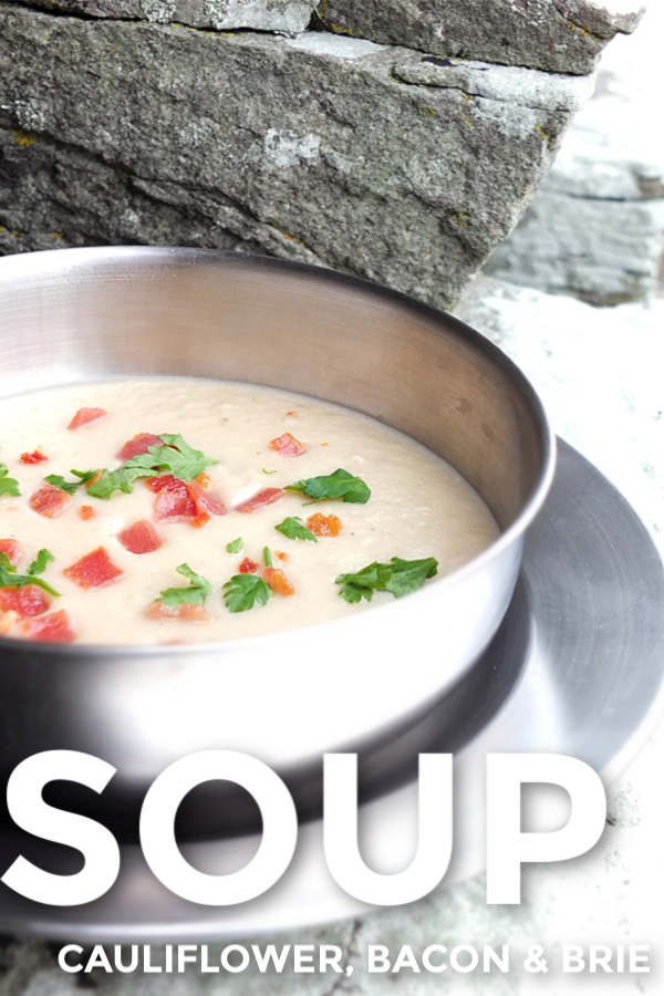 Cauliflower Bacon and Brie Soup #brie #cheese #cauliflower #bacon #soup #easyrecipe