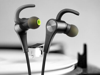 SoundPEATS Q12 Bluetooth running headphones