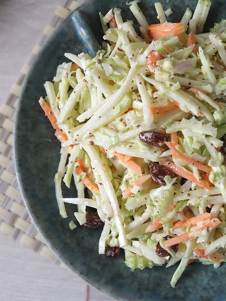 Kohlrabi Coleslaw