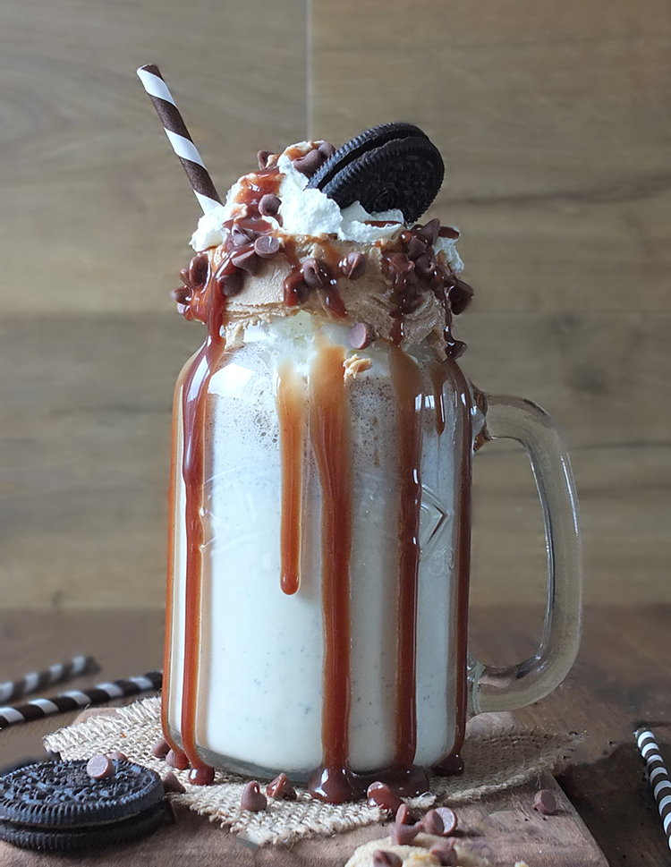 Chocolate Peanut Butter Flavour Oreo Freakshake 