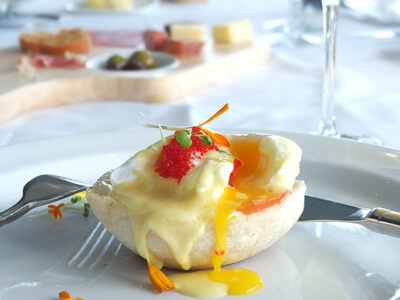 Eggs Benedict with Smoked Salmon Tobiko