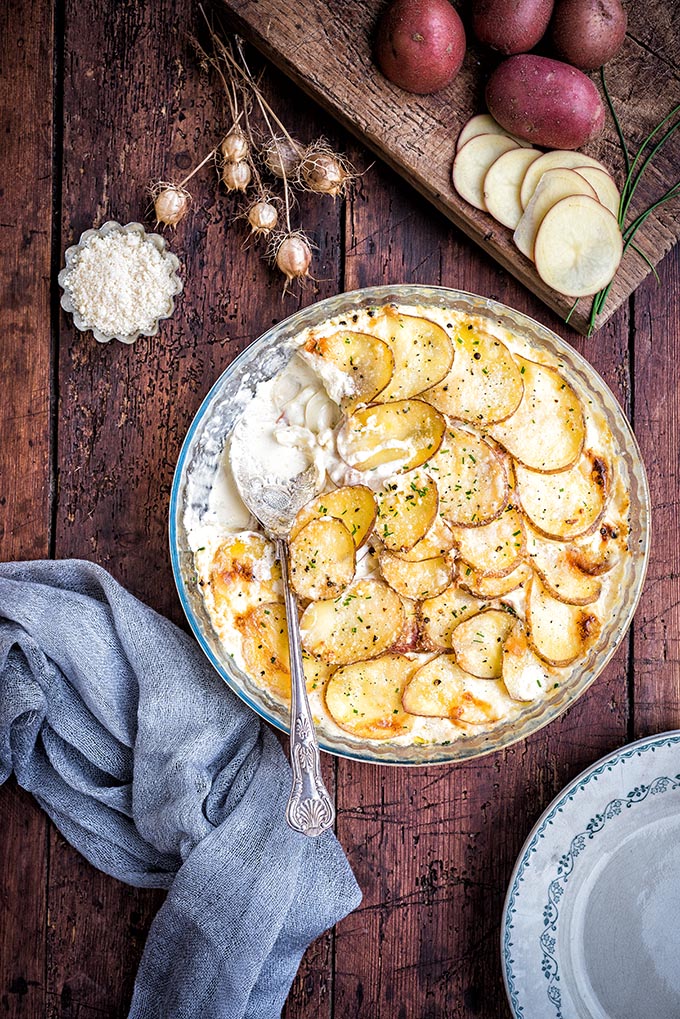 Scalloped Potatoes from Supergolden Bakes