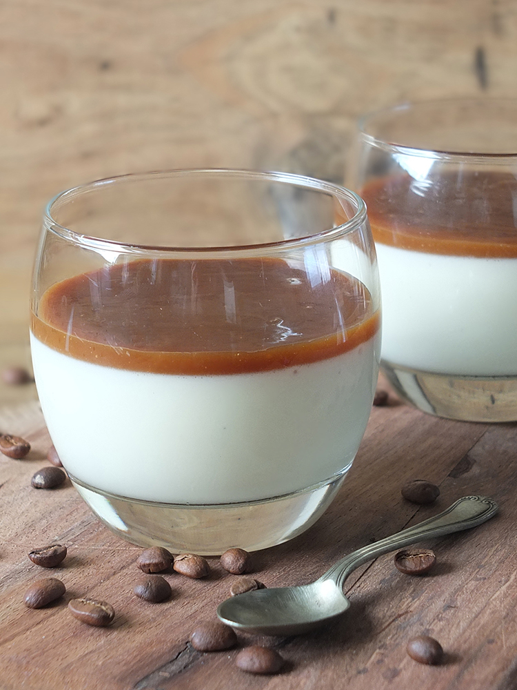 Vanilla Panna Cotta with Coffee Caramel Sauce