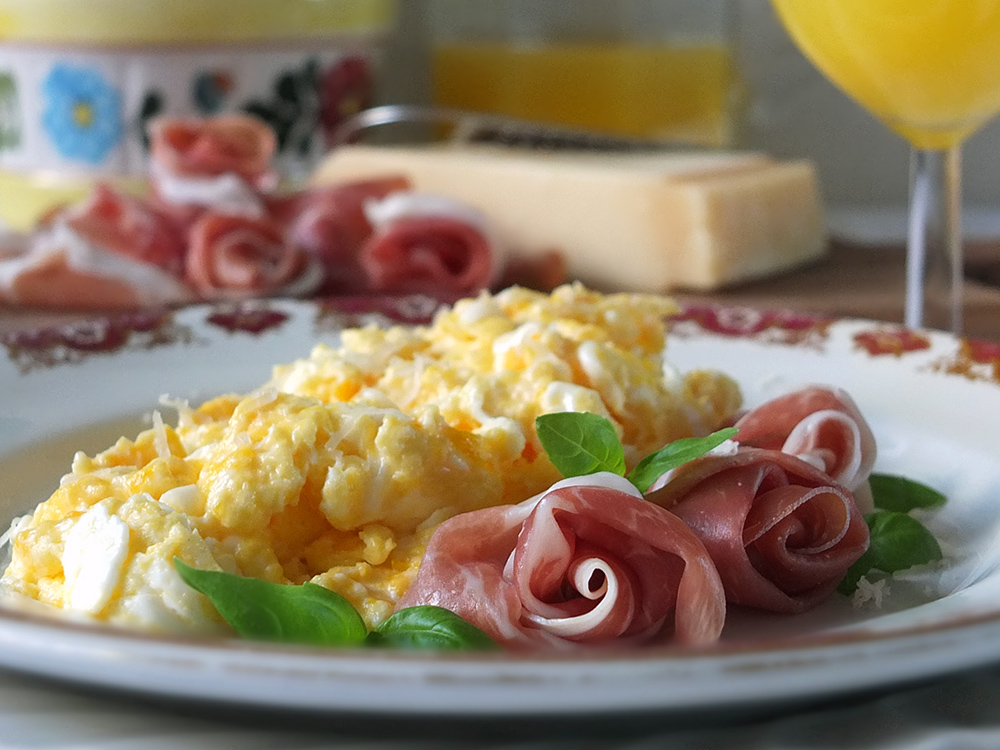 Grana Padano Scrambled Eggs with Prosciutto di San Daniele Roses