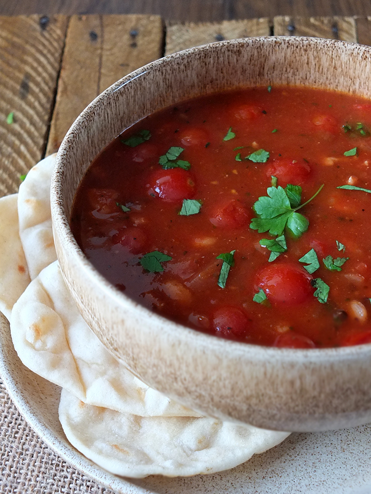 Tomato, Lentil and Bacon Soup