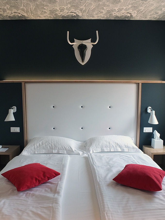 Hotel Luise Riva del Garda Italy Bedroom