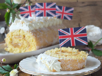 Royal Wedding Lemon & Elderflower Meringue Swiss Roll