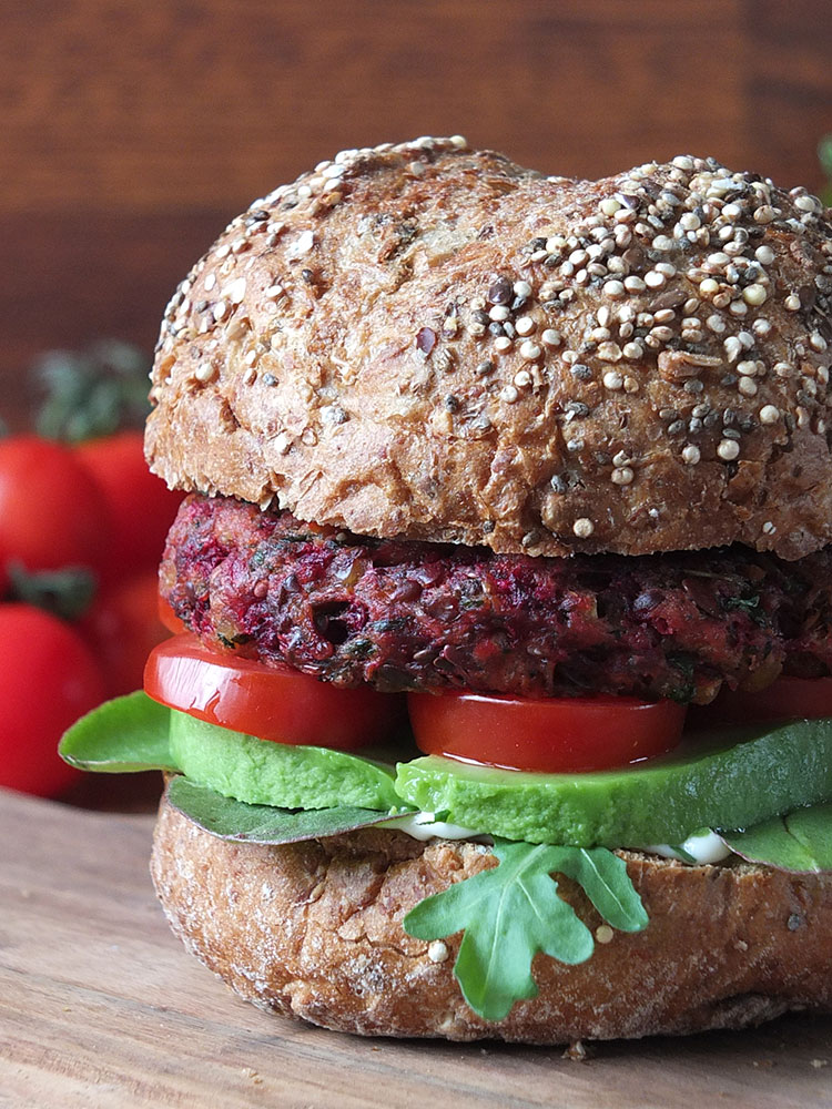 6-Ingredient Vegan Beetroot Falafel Burgers