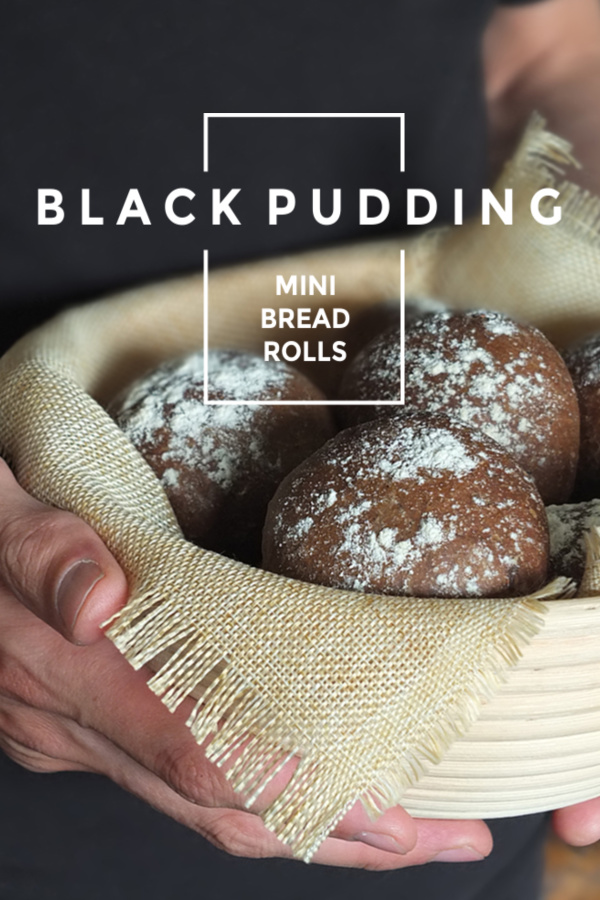 Scottish Black Pudding Bread Dinner Rolls #blackpudding #bread #Scottishfood