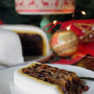 Pressure Cooker Christmas Cake