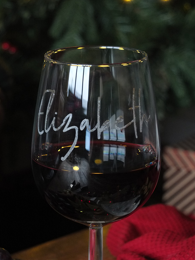Amazon Homemade personalised wine glass