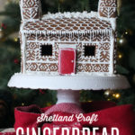 Shetland Croft Gingerbread House with Fair Isle pattern decorations #gingerbreadhouse #pepperkakehus #Shetland #FairIsleKnitting #FairIsle