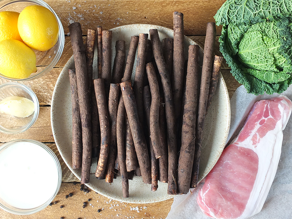 Top down image of the ingredients needed to make this low carb salsify side dish.