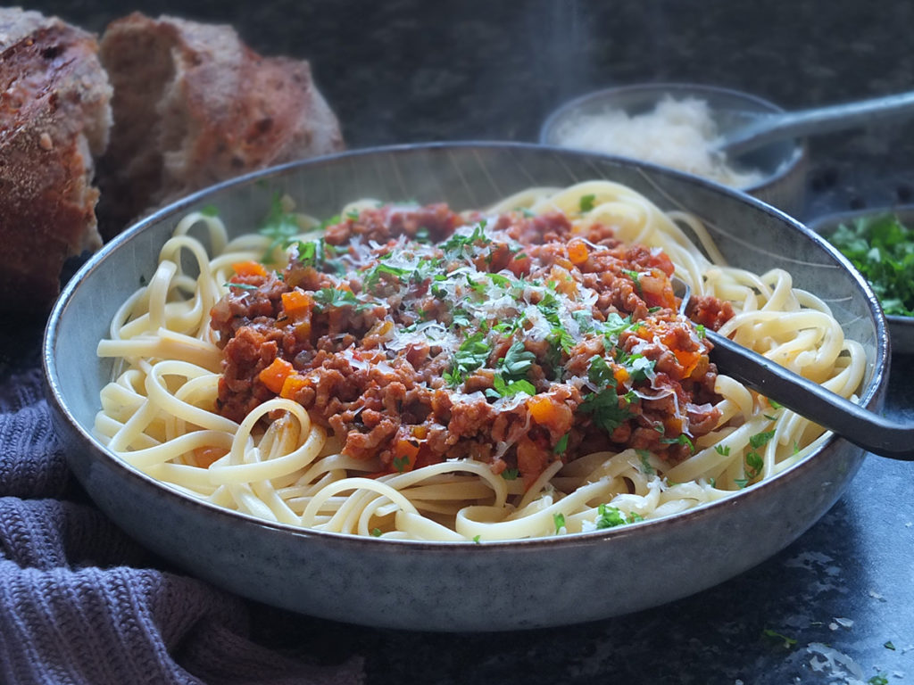 Easy Scotch Lamb Bolognese Perfect for Fussy Kids! Elizabeth's
