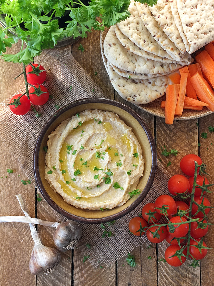 Super Creamy Roasted Garlic Hummus Elizabeth's Kitchen Diary
