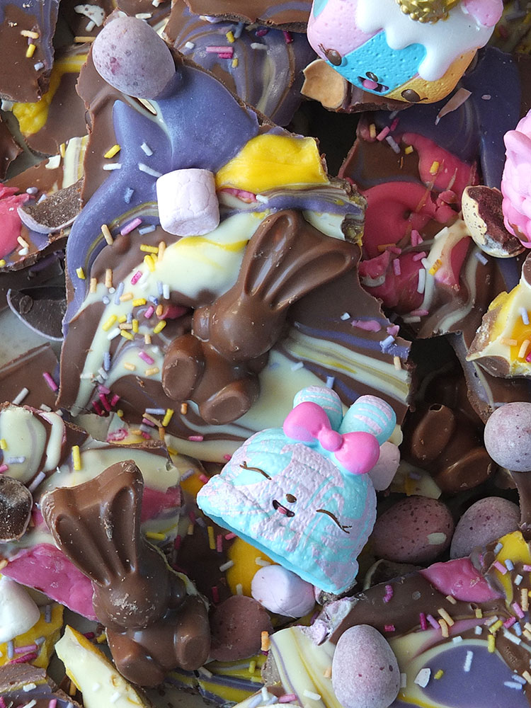 Num Noms-inspired Easter Chocolate Bark