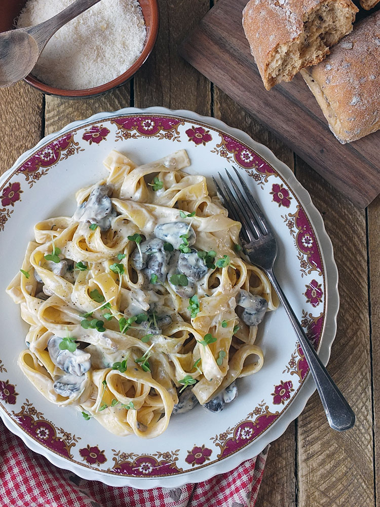 Gluten Free Tagliatelle with a Creamy Mushroom, White Wine & Thyme