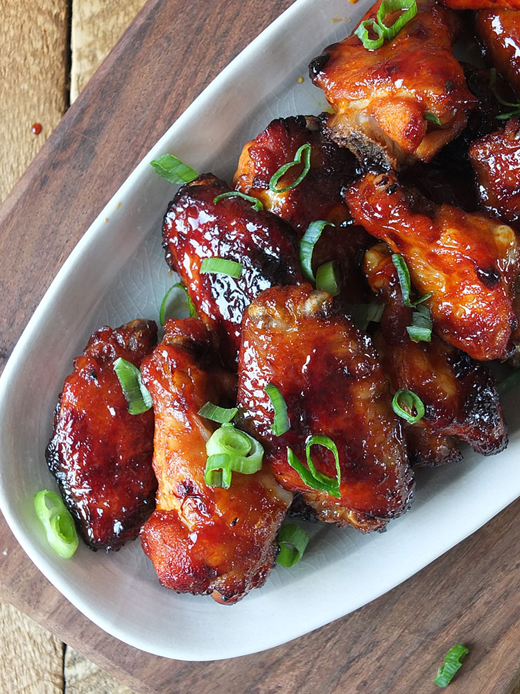 Oven Baked Honey Sriracha Chicken Wings Elizabeth S Kitchen Diary