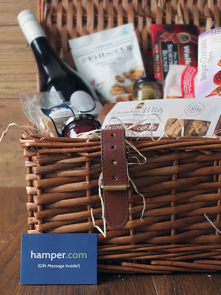 Review: The Luxury Collection Food Hamper from Hamper.com