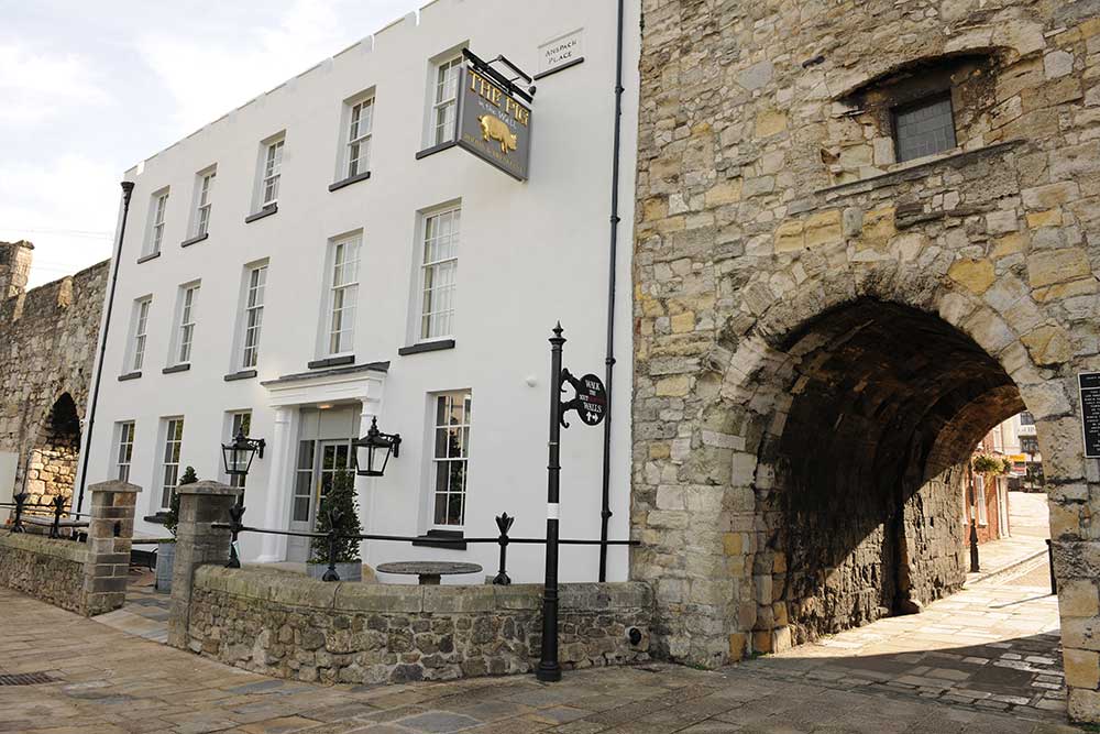 West Quay Gate, through which the Pilgrim Fathers passed to board the Mayflower in 1620