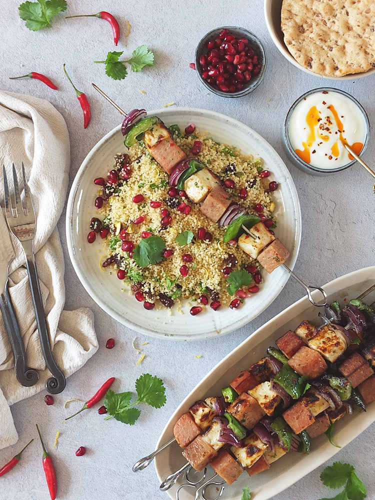 This SPAM® BBQ kebab recipe is super easy to whip up for any last minute BBQs you might be hosting this summer. Cubes of squeaky Halloumi cheese marinaded in chilli, parsley, cumin and coriander are threaded onto skewers with red onion, green pepper and sizzling SPAM®. #bbq #pork #kebab